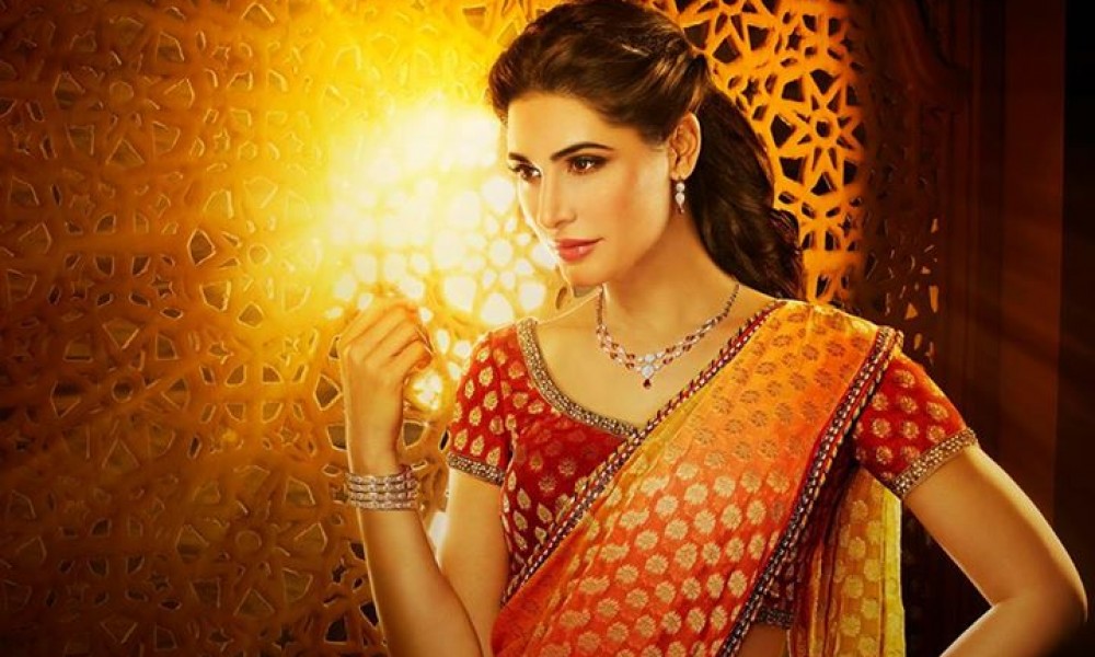 Nargis Fakhri Damas Jewelry Diwali 3 Nargis Fakhri Damas Jewelry Diwali 3