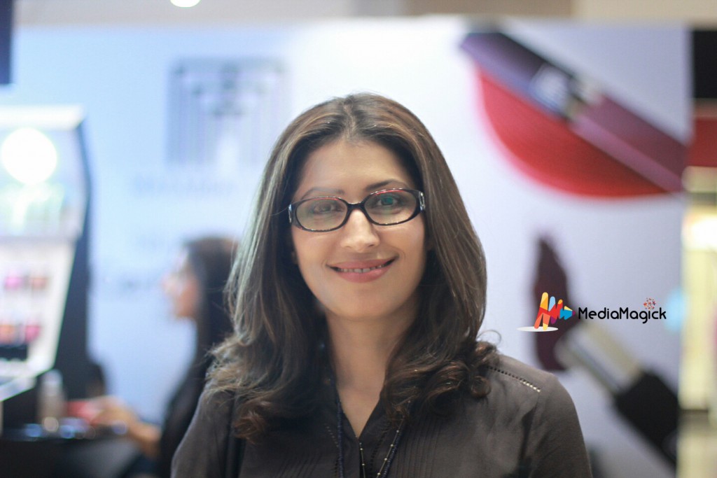 Vaneeza-Ahmed