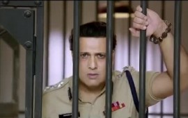 Aa Gaya Hero Trailer
