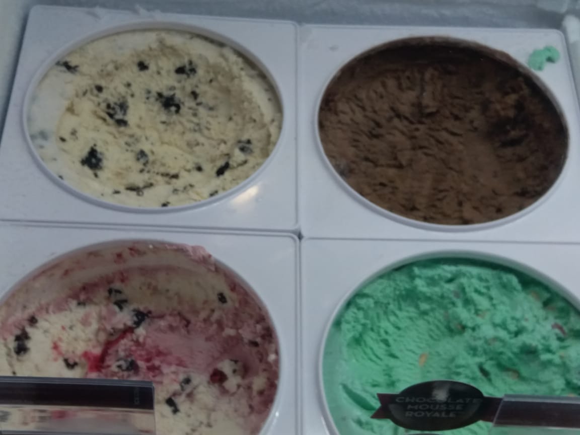 Baskin-Robbins-Karachi-1