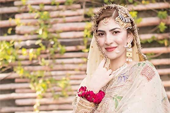 Naimal Khawar wedding dress 1