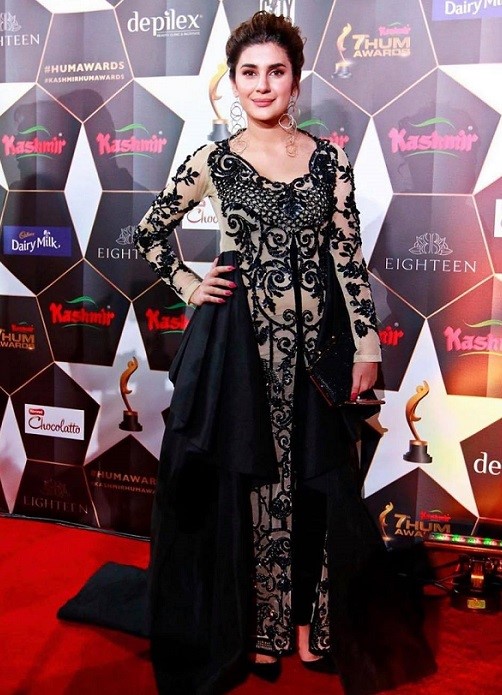 Kubra Khan Hum Awards